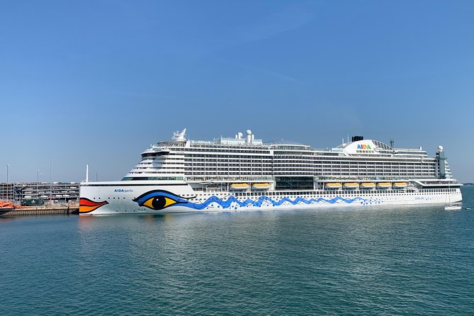 London To Southampton Cruise Terminals - Pickup from your London hotel or private address