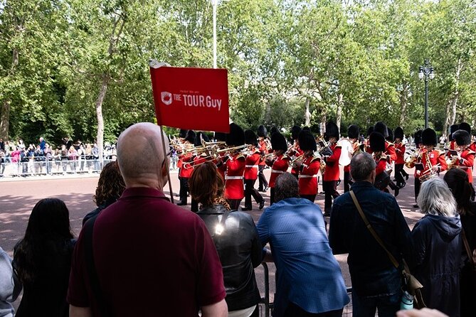 London Tour: Changing of the Guard, Westminster Abbey & Tower - The walking, pace, and weather