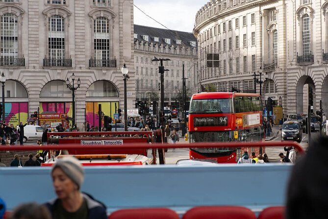 London Tour Hop-on Hop-off Bus with Optional Thames River cruise - Route one continues through royal London