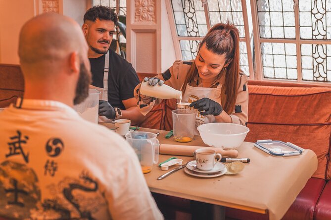 London Traditional English Scone Making and Tea Workshop - Arriving at De Hems Dutch Cafe Bar