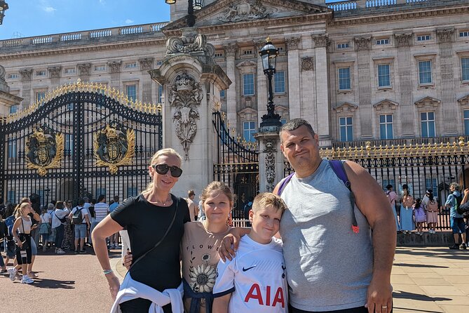 LONDON Westminster Private Walking Tour fully flexible - Parliament Square, Big Ben, and Westminster Abbey