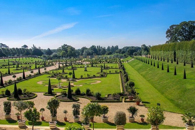 London, Windsor Castle, Hampton Court Palace with Free Snack Pack - The snack pack and the real value of $122.55