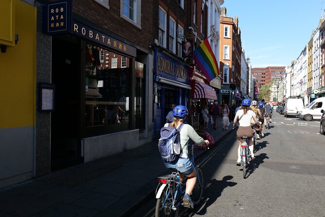 Love London Bike Tour - Hyde Park brings a greener stretch