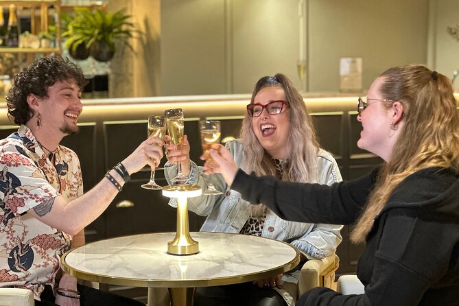 Madame Tussauds London Fast Track and Champagne Experience - Three floors of famous faces