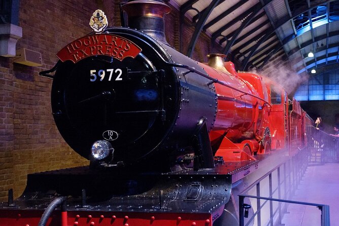 Magical Harry Potter tour in Spanish, ! You choose the option! - Leicester Square and film premiere memories