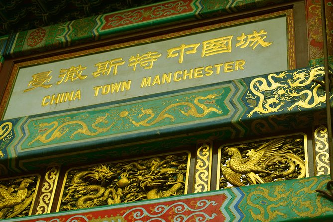Manchester Afternoon Walking Tour - Chinatown, art, and the civic centre