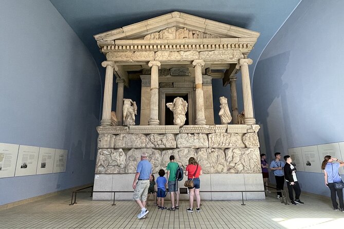 Marvels at the British Museum: Rosetta Stone, Parthenon, Mummies - Greek sculpture and the Parthenon material