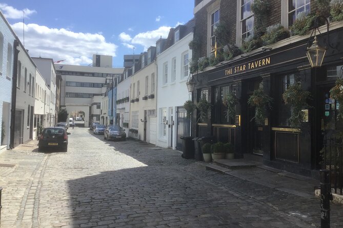 Mayfair and Belgravia Private Walking Tour - Chester Square, Elizabeth Street, and the final walk to Victoria