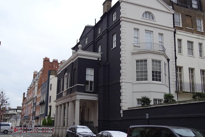 Mayfair, London's famous aristocratic village - Exclusive, Private Walking Tour - Bruton Street and a royal birthplace