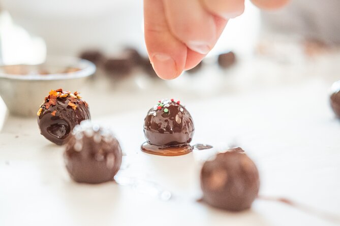 Melt Chocolate's Magical Master Class - Learning to temper chocolate properly