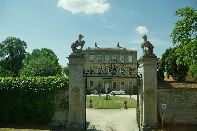 Midsomer Murders Tour from London - Dorchester-on-Thames and the final locations