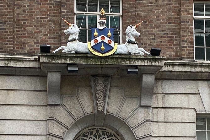 Money and Power in the City Sightseeing Tour - Exchange Alley and the coffeehouse birth of the stock market