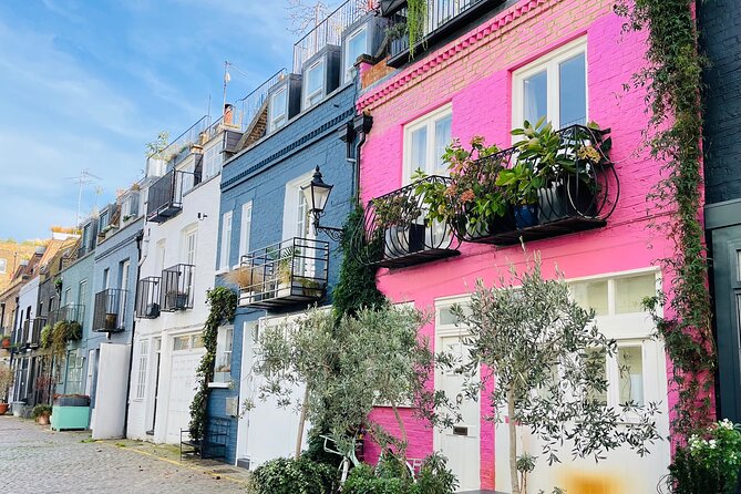 Notting Hill Walk Celebrities and Film Locations - One hour among Victorian terraces and celebrity stories