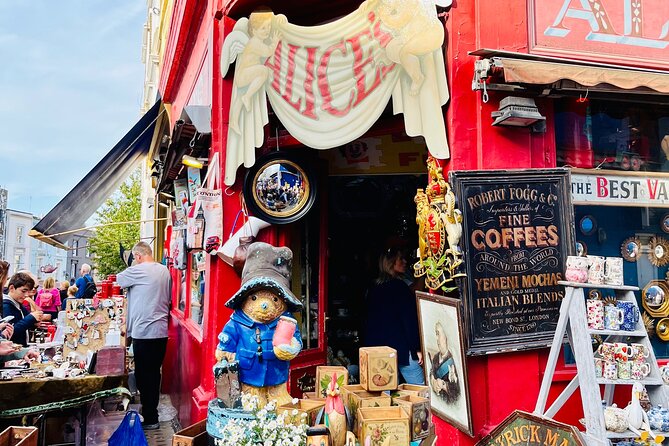 Notting Hill Walk Celebrities and Film Locations - Starting at The Sun In Splendour on Portobello Road