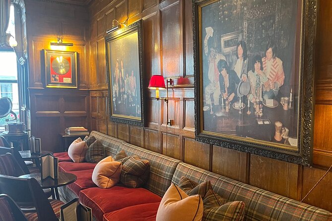 Notting Hill Walking Tour with Cream Tea - Portobello Road Market After the Movie Locations