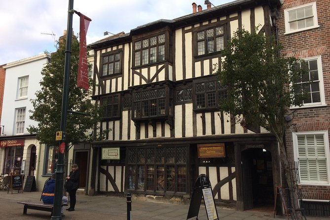 Official Canterbury Guided Walking Tour - 11.00 Tour - Why the guides matter so much