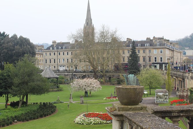 One Way or Round Trip Private Transfer: Heathrow Airport to Bath - The return journey from Bath to Heathrow
