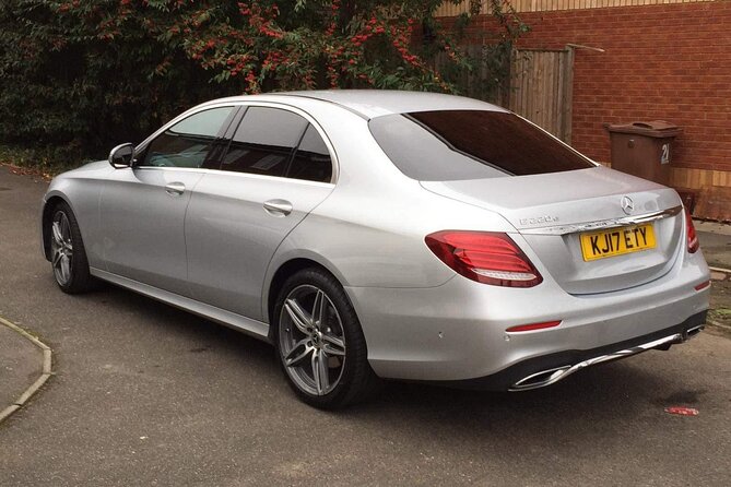 One Way Taxi Transfer from Heathrow Airport to City Airport - The drive across London to London City Airport
