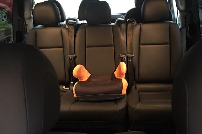 One Way Taxi Transfer from London to Gatwick Airport - How the 120 to 150 minute journey works