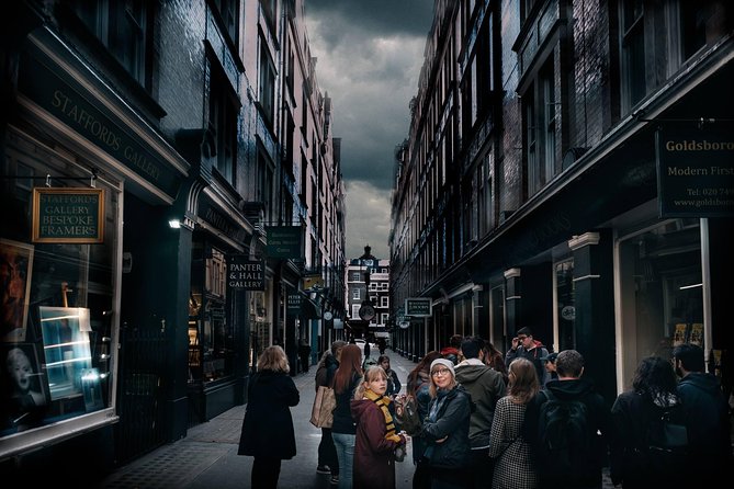 Original Harry Potter Locations Tour - Guided Tour of London - A playful format for children and adults