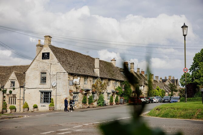 Oxford and Cotswolds Tour with Country Pub Lunch from London - Key points to know before booking