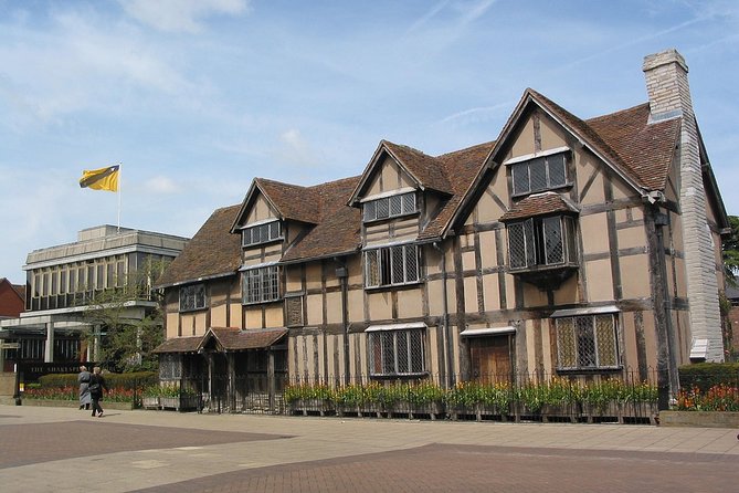 Oxford, Shakespeare Country & Warwick castle private Tour - Private transport and the value of a long day