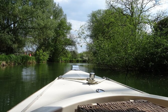 Oxford Sightseeing Picnic River Cruise - Why this Oxford cruise feels different