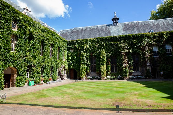 Oxford University Walking Tour With University Alumni Guide - The Divinity School and its uncertain summer access