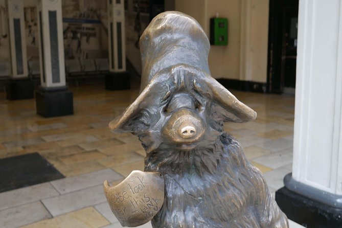 Paddington Bear Walking Tour - Starting with Paddington at his London arrival point