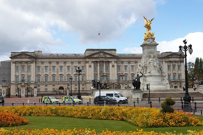 Palaces, Parliament & Power: A Walking Tour of London's Royal City - Downing Street and the Cenotaph
