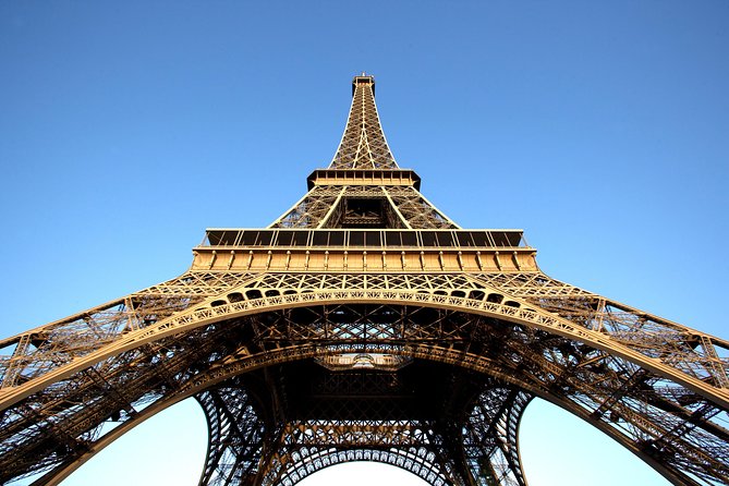 Paris Tour via Eurostar, with Seine Cruise and Travelcard - Who will enjoy this independent format