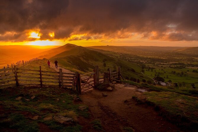 Peak District Tour App, Hidden Gems Game and Big Britain Quiz (7 Day Pass) UK - The treasure-hunt promise, with a useful caveat