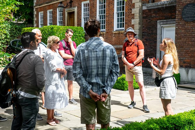 Private 2-Hour Cambridge Walking Tour With University Alumni Guide - Fitzwilliam Museum and the city beyond the colleges