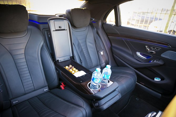 Private Arrival Transfer: Heathrow Airport to Central London - Checking that your hotel is inside the service area
