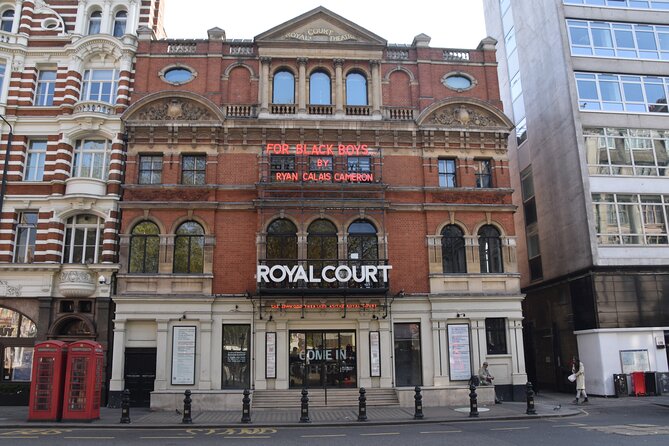 Private Beatles Taxi Tour of London - Soho offices, photographs, and Trident Studios