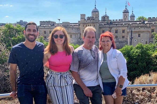 Private Big Sights Taxi Tour of London - Tower Bridge and Borough Market