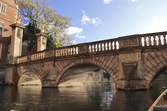 Private Chauffeur Punt Tour - King’s College and the most famous Cambridge views