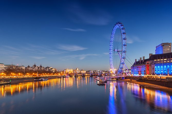Private Chauffeured Luxury Range Rover at Your Disposal in London Full Day - Why the four-person limit affects the value