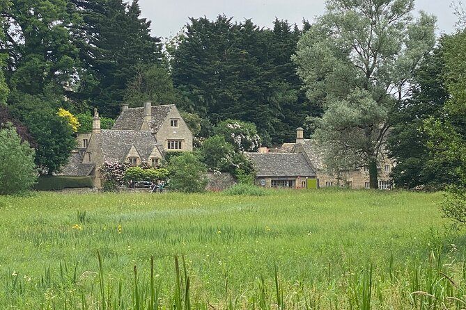 Private Cotswold Villages Day Tour see the beauty of the Villages - Bourton-on-the-Water adds shops and a busy center