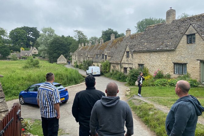 Private Cotswold Villages Day Tour see the beauty of the Villages - Your guide can make or break the day