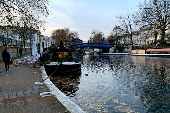 Private Custom Walking Tour: Half Day Sightseeing Tour of London - Trafalgar Square, Piccadilly Circus, and the West End