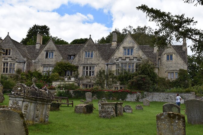 Private Day in the Cotswolds Tour - Lunch at the Swan Inn