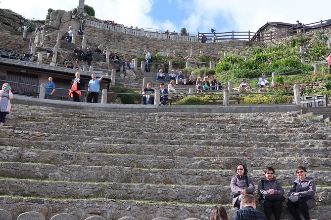 Private Day Tour from London - Stonehenge, Bath & Cotswolds - What the private car adds
