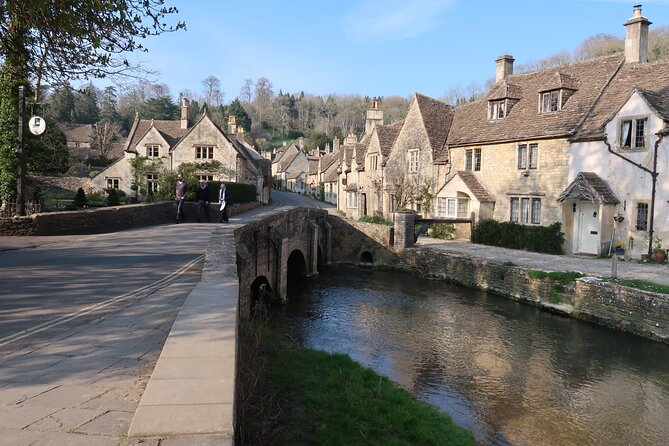 Private Day Tour from London - Stonehenge, Bath & Cotswolds - The guiding can make or break the day