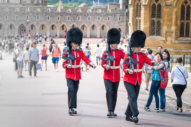 Private Day Tour to Bath and Windsor Castle - Why combine Bath and Windsor in one day?