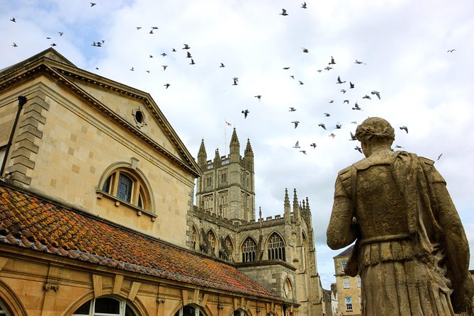 Private Day Tour to Bath and Windsor Castle - A panoramic look at Bath beyond the baths