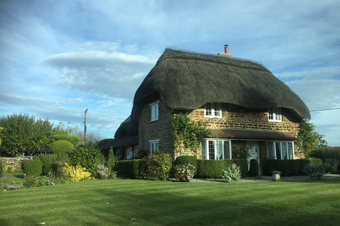 Private Day Tour to Bath, Avebury & The Cotswolds - Castle Combe, a quiet final village