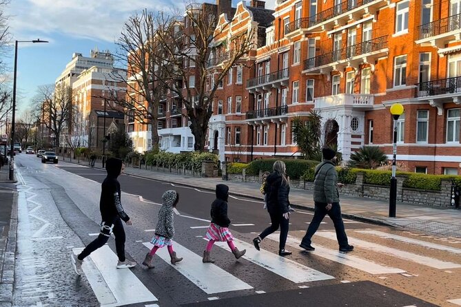 Private Day Tours in London - Starting at Charing Cross and setting the pace