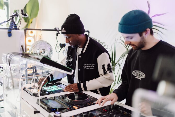 Private DJ Class - Who Will Get the Most From This Class?