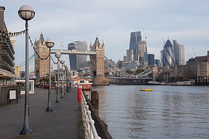 Private Driver Guided Tour of London - Hyde Park, the Serpentine, and Princess Diana’s memorial